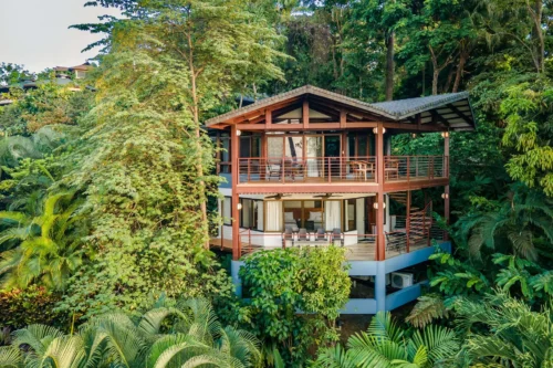 Tulemar Resort